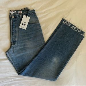 Re/done Levi’s nwt size 26 stove pipe jeans